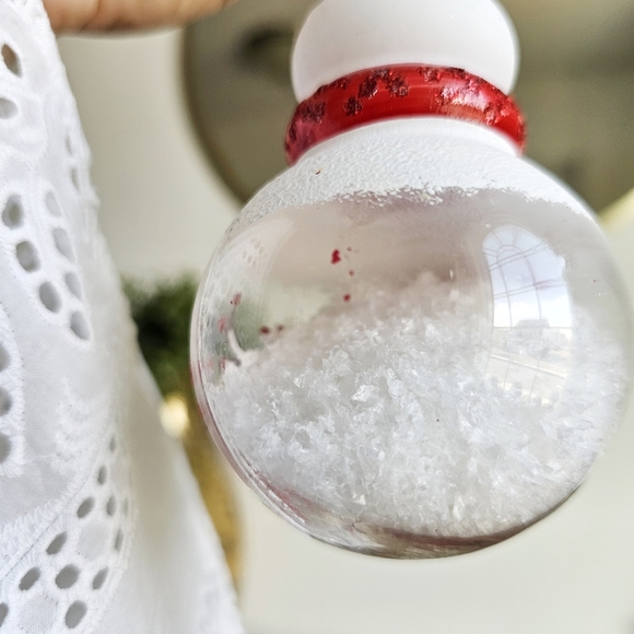 Robert Stanley Snow Filled Glass Snowman Ornament Painted Cardinal Winter Decor - Picture 14 of 14